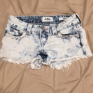 Adorable daytrip shorts